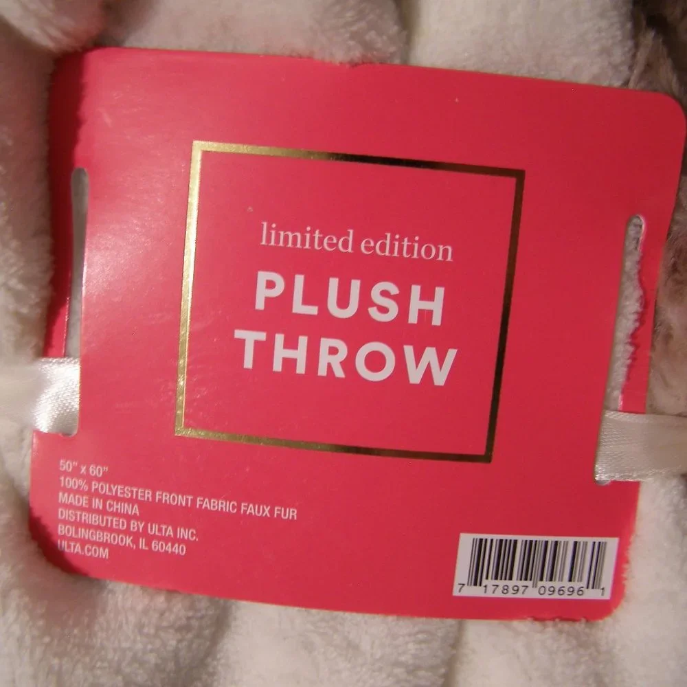 NEW Ulta Beautiful Plush throw Blanket Cappuccino color